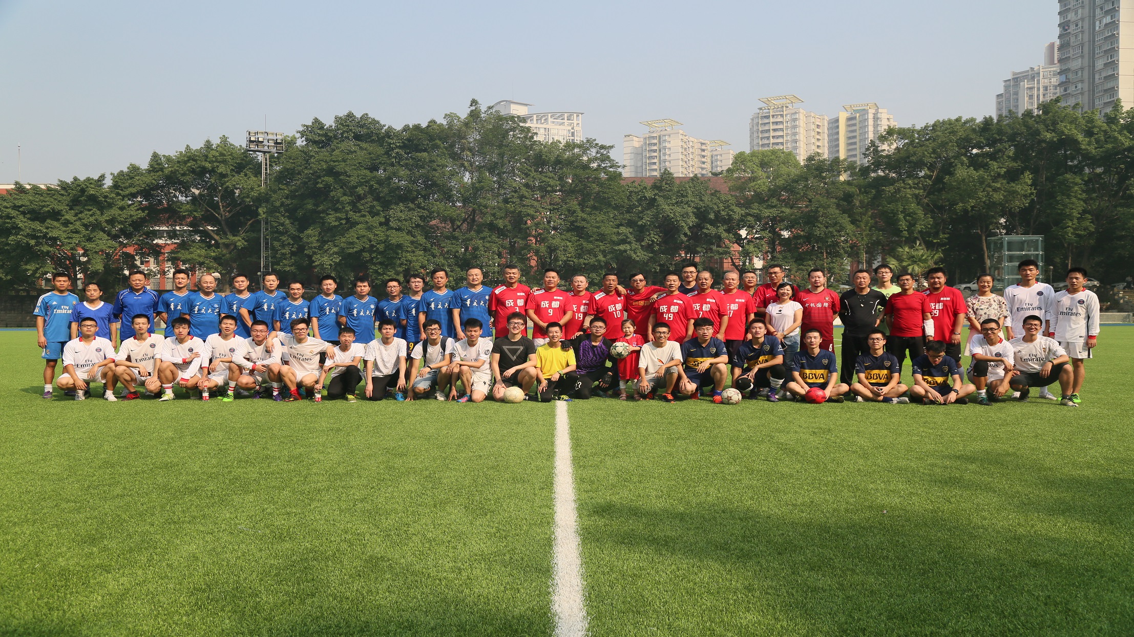 渝超联赛-重庆城市足球联赛赛程-直播比分入口平凡的足球